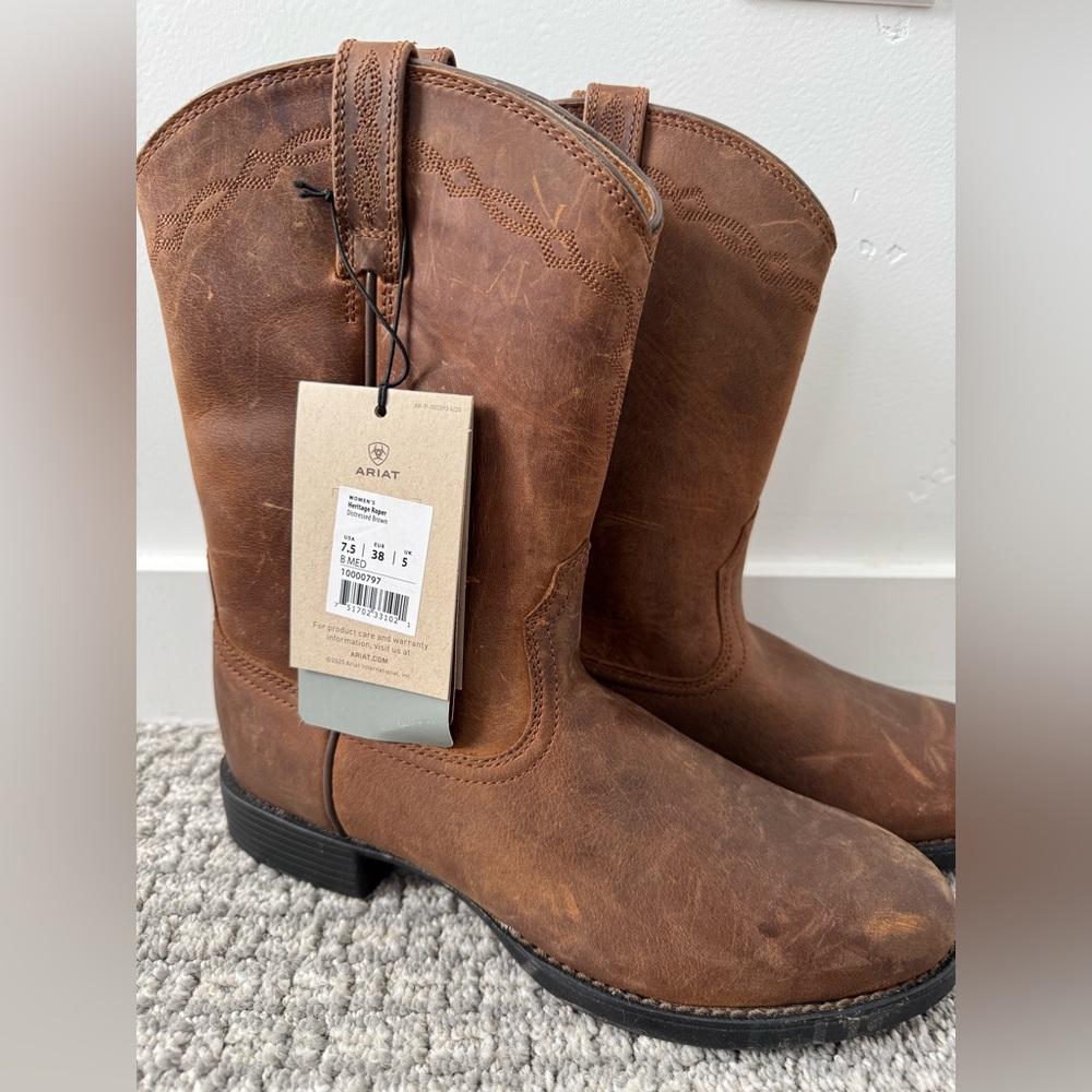 Ariat Womens Heritage Roper Distressed Brown Work & Safety Boots Size 7.5 Medium